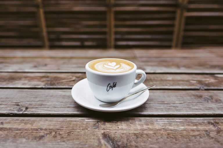 masca de fata cu gelatina si cafea