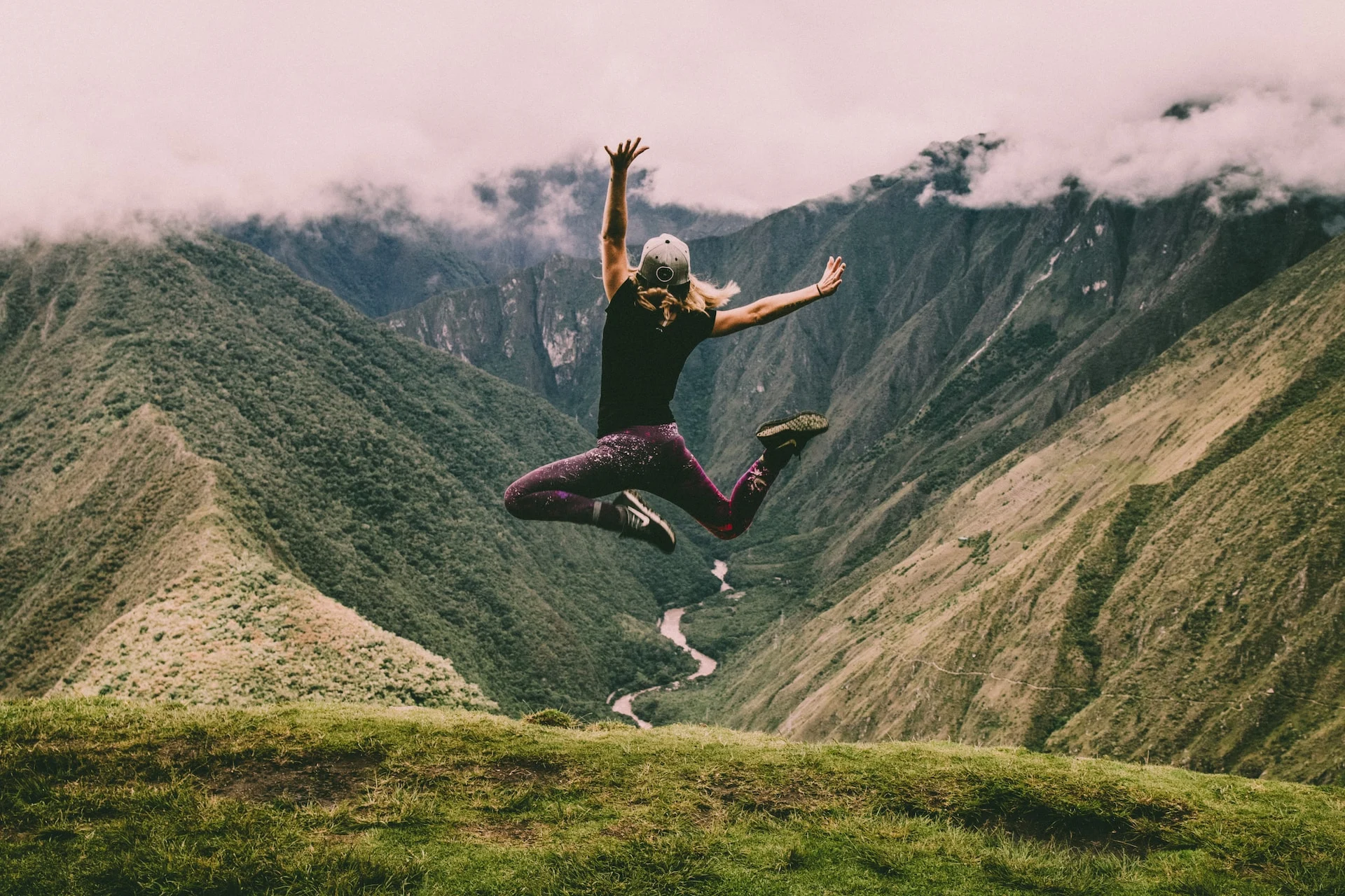 peter conlan legweabvgmo unsplash